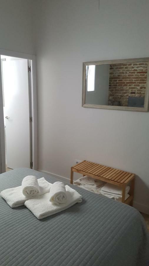 Luxury Apartment In Triana Close To The River เซบีญา ภายนอก รูปภาพ