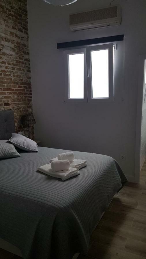 Luxury Apartment In Triana Close To The River เซบีญา ภายนอก รูปภาพ